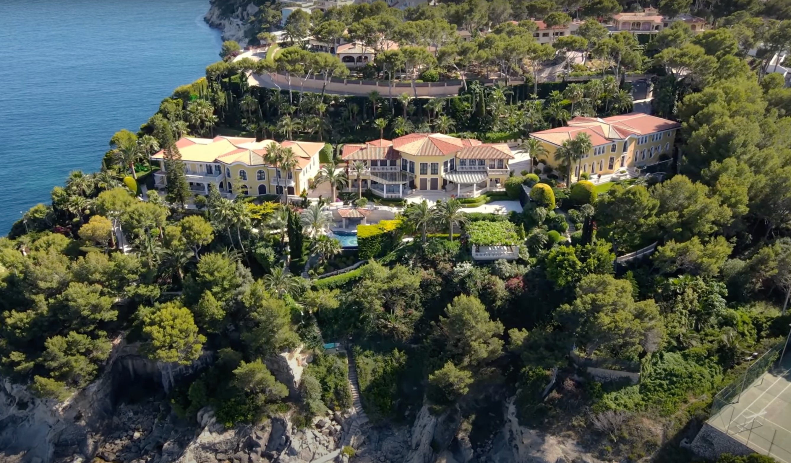 One of the Spanish villas owned by Russian Helicopters CEO Nikolai Kolesov. Photo: Maria Pevchikh / Twitter